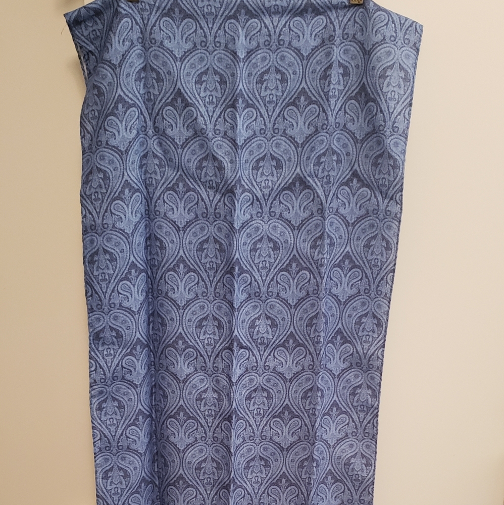 Jos. A. Bank men's scarf - Picture 12 of 12